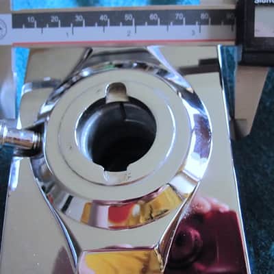 Premier Bass Drum Tom Mount Bracket - Chrome image 11