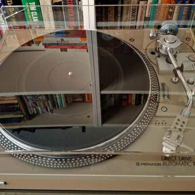 Pioneer PL-518 Turntable, Serviced image 1