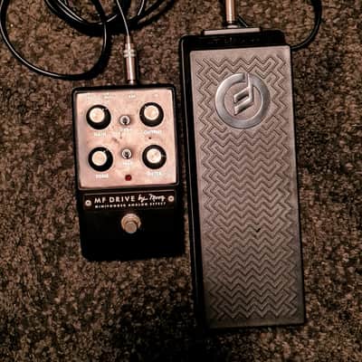 Moog Minifooger MF Drive 2013 - V1 + Moog EP-3 image 1