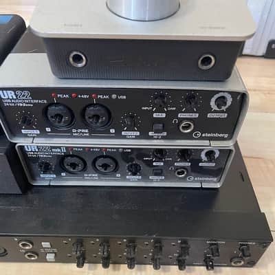 Lot of interfaces Zoom TAC-2 Steinberg UR22 Tascam US1800  Focusrite Parts image 2