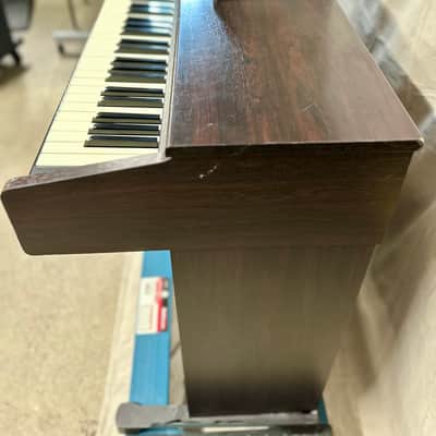 Yamaha Arius YDP-101 1999 - Brown/Wood Finish image 7