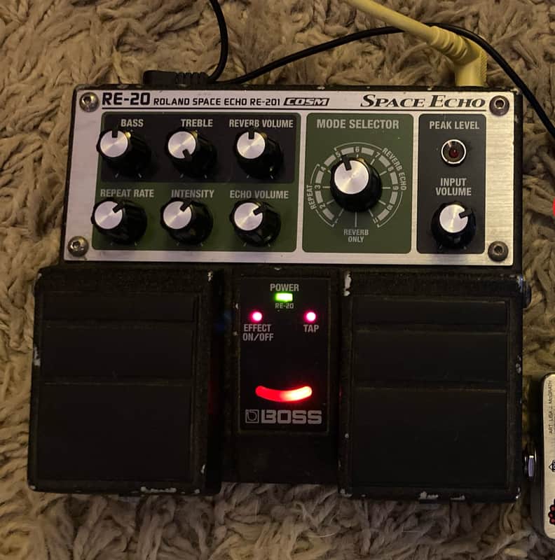 Boss RE-20 Space Echo 2007 - Present - Green