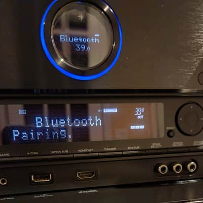 Marantz Marantz SR7010 is a 9.2-channel network AV receiver 2015 - Black image 2