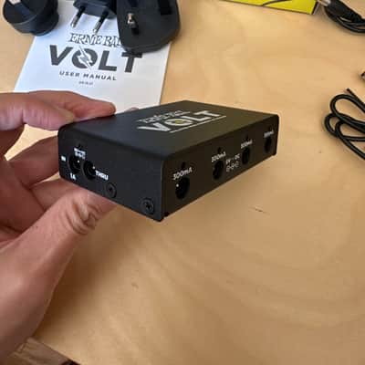 Ernie Ball Volt Power Supply 2021 - Black image 2
