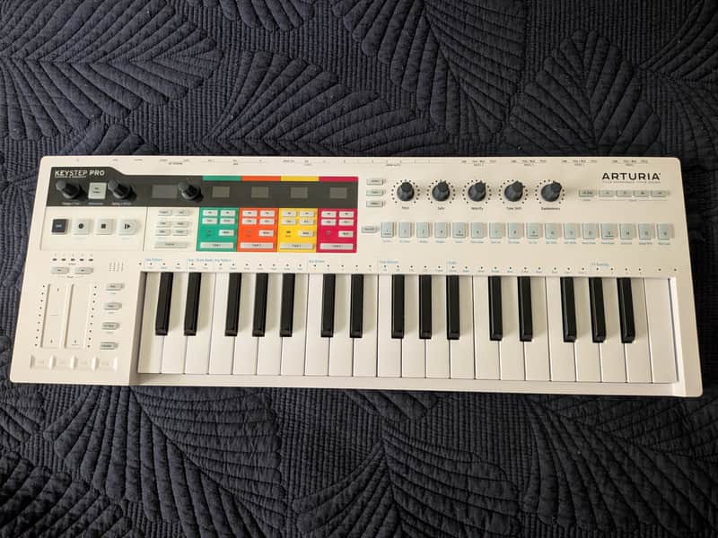 Arturia KeyStep Pro 37-Key MIDI Controller