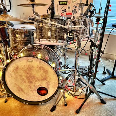 Ludwig Classic Maple Fab Outfit 9x13 / 16x16 / 14x22" PLUS 8x10” Drum Set - Black Oyster Pearl image 1