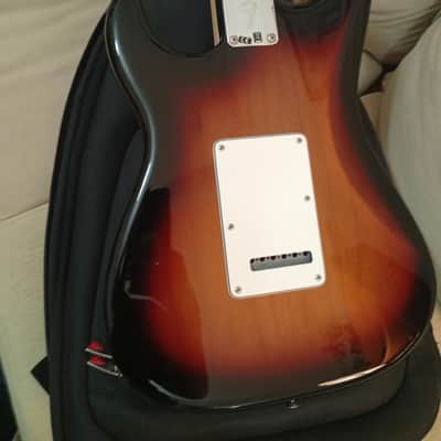 Fender Stratocaster Player HSS 2024 - Sunburst image 3