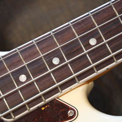 Lefty! Fender American Vintage II 1966 Reissue Left-Handed Jazz Bass Olympic White + COA OHSC image 9