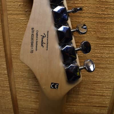 Squier Mini Guitar Black image 5