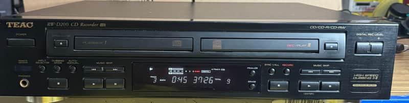 TEAC RW-D200 Dual CD Recorder Player CD-R CD-RW Tested Serviced No Remote image 1