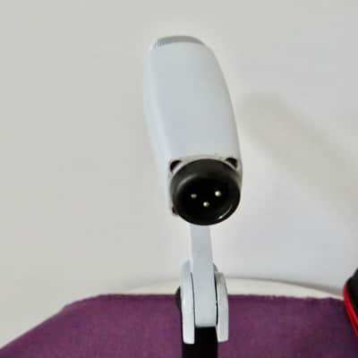 Sennheiser MD 421-U Cardioid Dynamic Microphone image 8