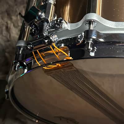 Pearl Free-Floating 14x6.5" Bronze Snare Drum 2025 - Bronze image 9