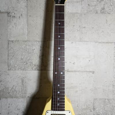 Aria Pro II Flying V FV-650D 1981 White Dimarzio Super Distortion image 4