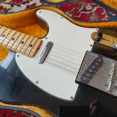 Fender Telecaster with Maple Fretboard Original 1975 Black image 4