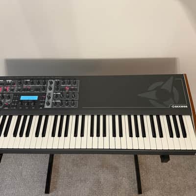 Access Virus TI2 61-Key Digital Synthesizer 2009 - 2023 - Black