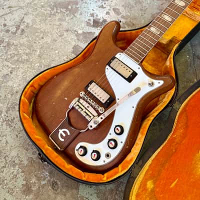 Epiphone Crestwood Wilshire c 1963 - Cherry original vintage USA Pat no PAF mini Humbucker tremotone vibrato Kalamazoo Gibson image 5