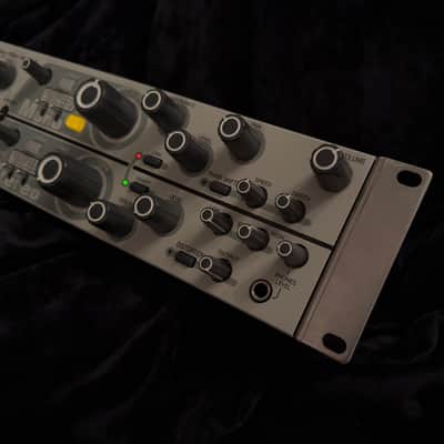 Akai MFC42 Analog Filter - Grey image 2