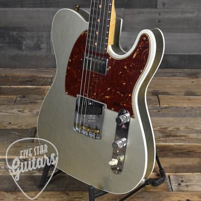 Mint Fender Custom Shop 60s Reverse Telecaster Journeyman Relic - Champagne Metallic (Journeyman Relic) with custom shop hard shell case image 11