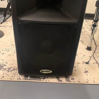 Gemini GX450 15 2 Way Molded Powered Speaker image 2