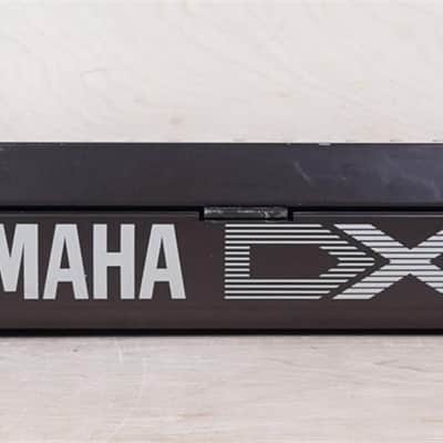 Yamaha DX7 Programmable Algorithm Synthesizer 1980s Brown Original Version Made in Japan MIJ image 6