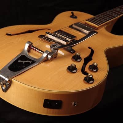Greco FA 700 with Graph Tech Piezo Tunomatic, Graph Tech Ghost Hexpander with acousti phonic preamp, Roland GR 55 Guitar Synthesizer image 5