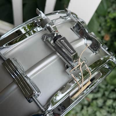 All Original Ludwig Acrolite 5x14" 8-Lug Aluminum Snare Drum w/ Rounded Blue/Olive Badge image 5