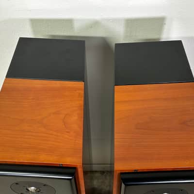 Revel Performa F32 Tower Speaker Pair image 9