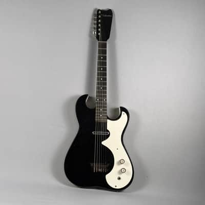 Silvertone 1448 With Case Amp 1962 - 1967 - Black image 10