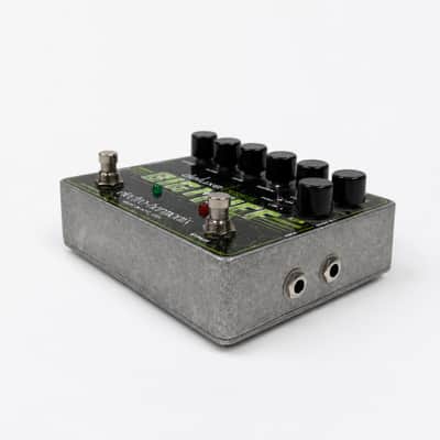 Electro-Harmonix Deluxe Bass Big Muff Pi Distortion / Sustainer 2012 - Present - Black / Green image 4