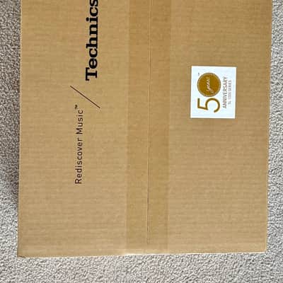 Technics SL-1200MK7 50th Anniversary Edition Direct Drive Turntable 2022 - Present - White image 6
