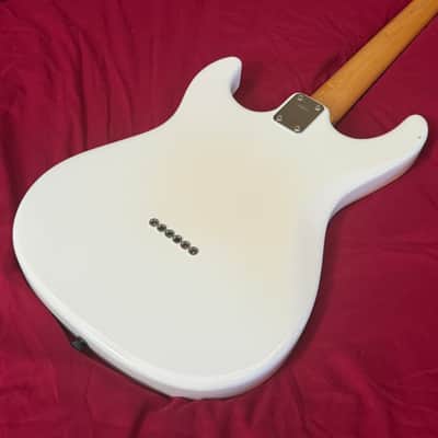 Carvin Bolt SSS Hard Tail - Custom Shop Strat Killer - Made in USA - Alpine White - Free Pro Setup - Stainless Steel Frets image 7