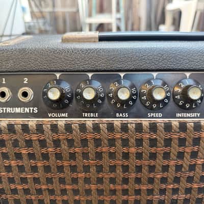 1964 Pre CBS Fender Vibro Champ 6-Watt 1x8" Guitar Combo 1964 - 1967 - Black Panel image 2