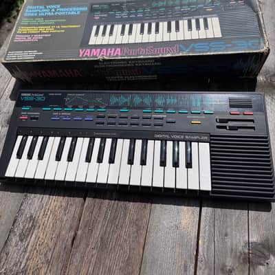 Yamaha VSS-30 Voice Sampler 1987 - Black