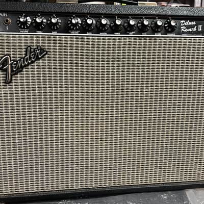 Fender Deluxe Reverb II 2-Channel 20-Watt 1x12" Guitar Combo 1981 - 1986 - Black image 1