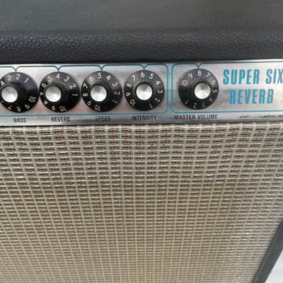 Fender Super Six Reverb 2-Channel 100-Watt 6x10" Guitar Combo 1974 - Silverface image 2