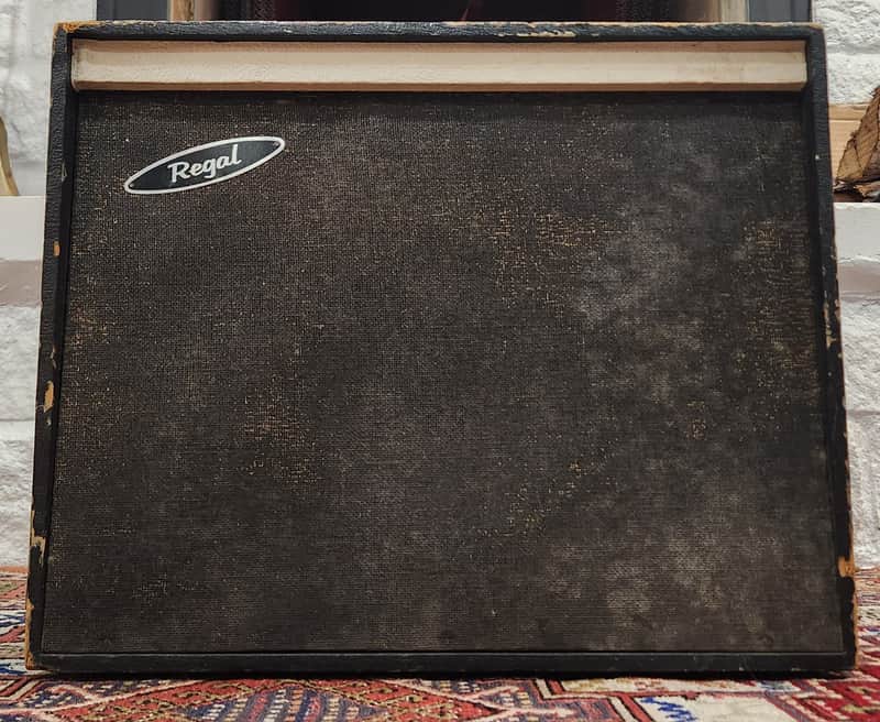 Pineco Regal 5 Watt Combo 1964 Canada image 1