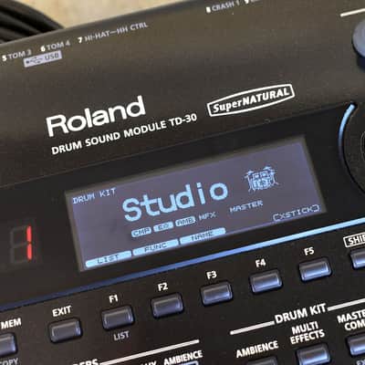 Roland TD-30KV V-Drum Kit - NEW never used / NEUF ! image 7