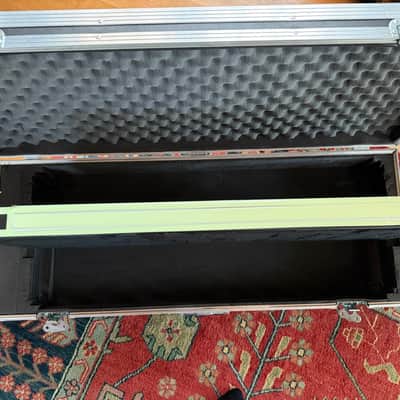 Temple Audio DUO 34 Flight Case and Pedalboard with 4-Way Jack Patch Module image 7