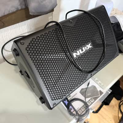 NUX Busking 200FR Battery-Powered FRFR Speaker - Regular Black image 2