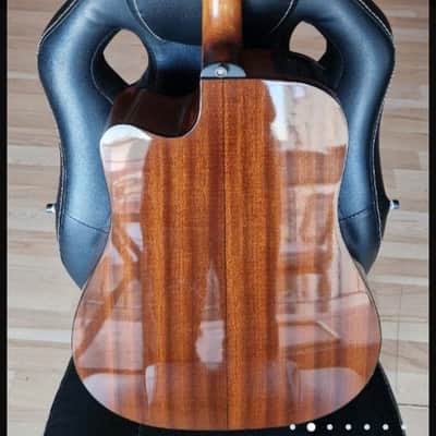 Takamine EG320C 2012 Natural image 2