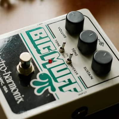 Electro-Harmonix Big Muff Pi with Tone Wicker Distortion / Sustainer 2008 - Present - White / Black / Green image 2