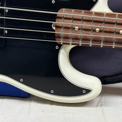 Fender American Performer Jazz Bass 4-string J-Bass with Gig Bag 2019 - Arctic White / Rosewood fingerboard image 5