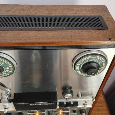 Teac A7010 reel to reel deck in very good condition serviced - 1970's image 4