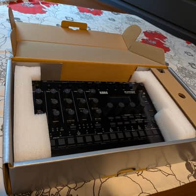Korg Drumlogue Hybrid Drum Machine 2022 - Present - Black image 5