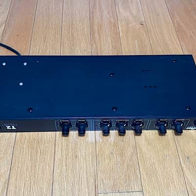 USA Made 90's Hafler T2 Multi-Tube Rack Mount Guitar Preamp, Very Good Condition image 13