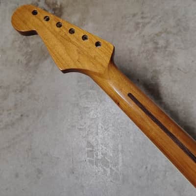 Roasted Maple Start Neck fits fender Stratocaster body 22fret Block Inlay image 6