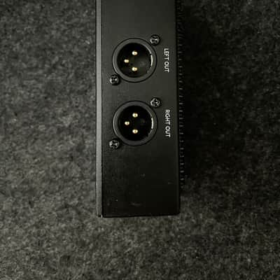 Walrus Audio Canvas Stereo Dual Line Isolator Direct Box 2022 - Present - Black w/ Rainbow Graphic image 3