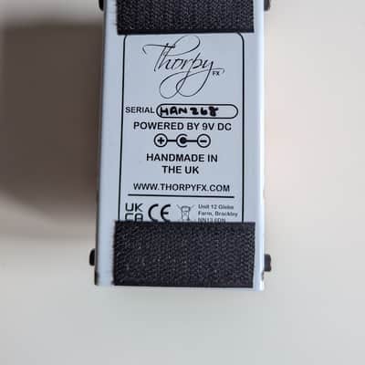 Immagine ThorpyFX Hanami Germanium Fuzz 2025 - Present - Black / White - 4