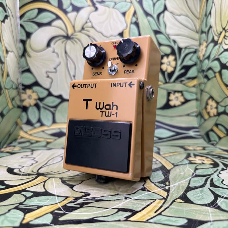 BOSS T Wah TW-1 ワウペダル Boss TW-1 Touch Wah Pedal | Reverb