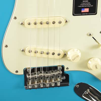Fender American Professional II Stratocaster Miami Blue Rosewood Fingerboard image 3
